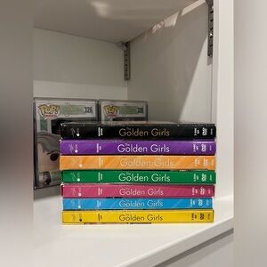 THE GOLDEN GIRLS Complete Series DVD Set - USED
